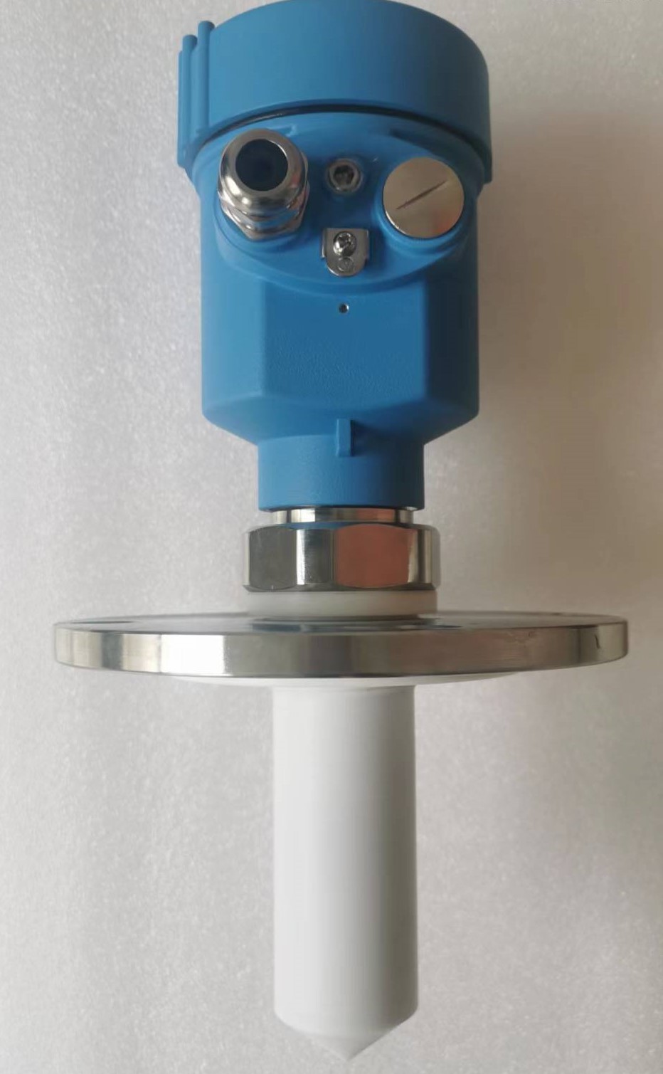 26G高頻雷達液位計